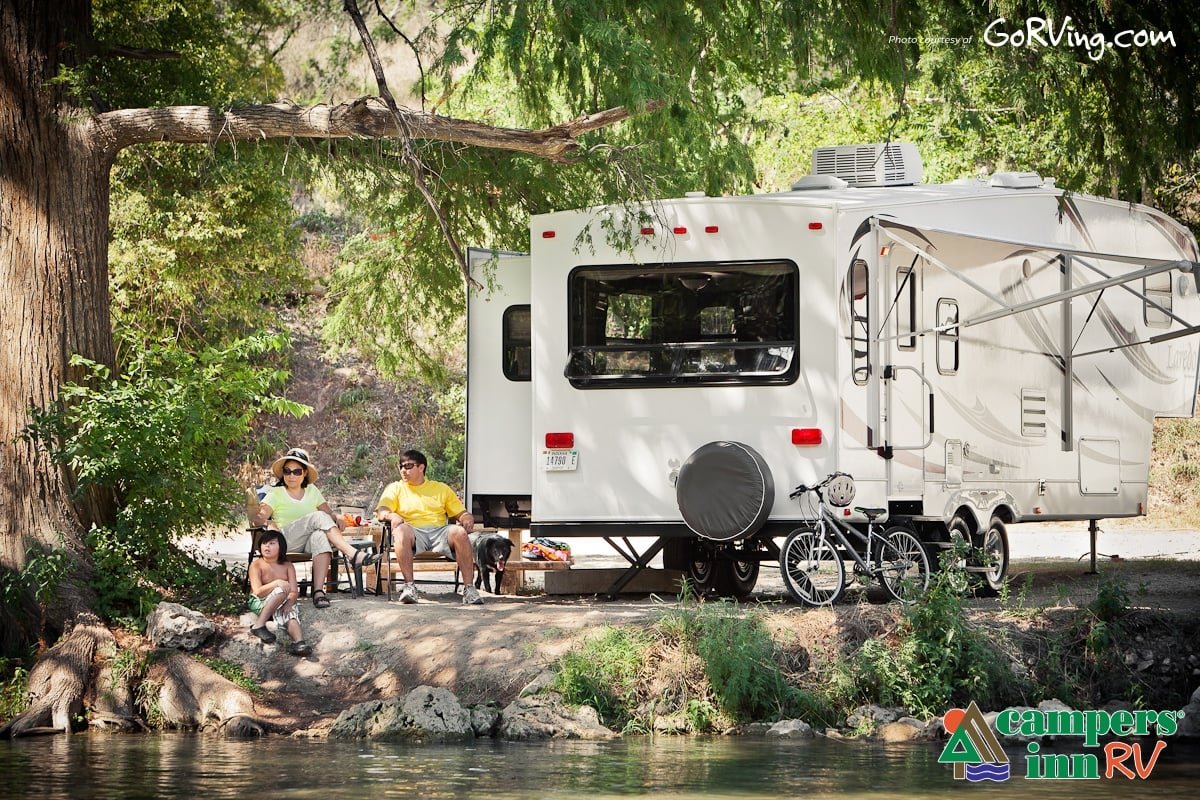 Disconnect to Reconnect: Digital Detox RV Camping Near Houston for 2026 Travelers